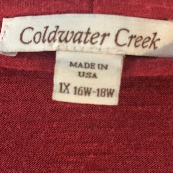 Cold water creek short sleeve top with drop neck. Rust color - Picture 2 of 2